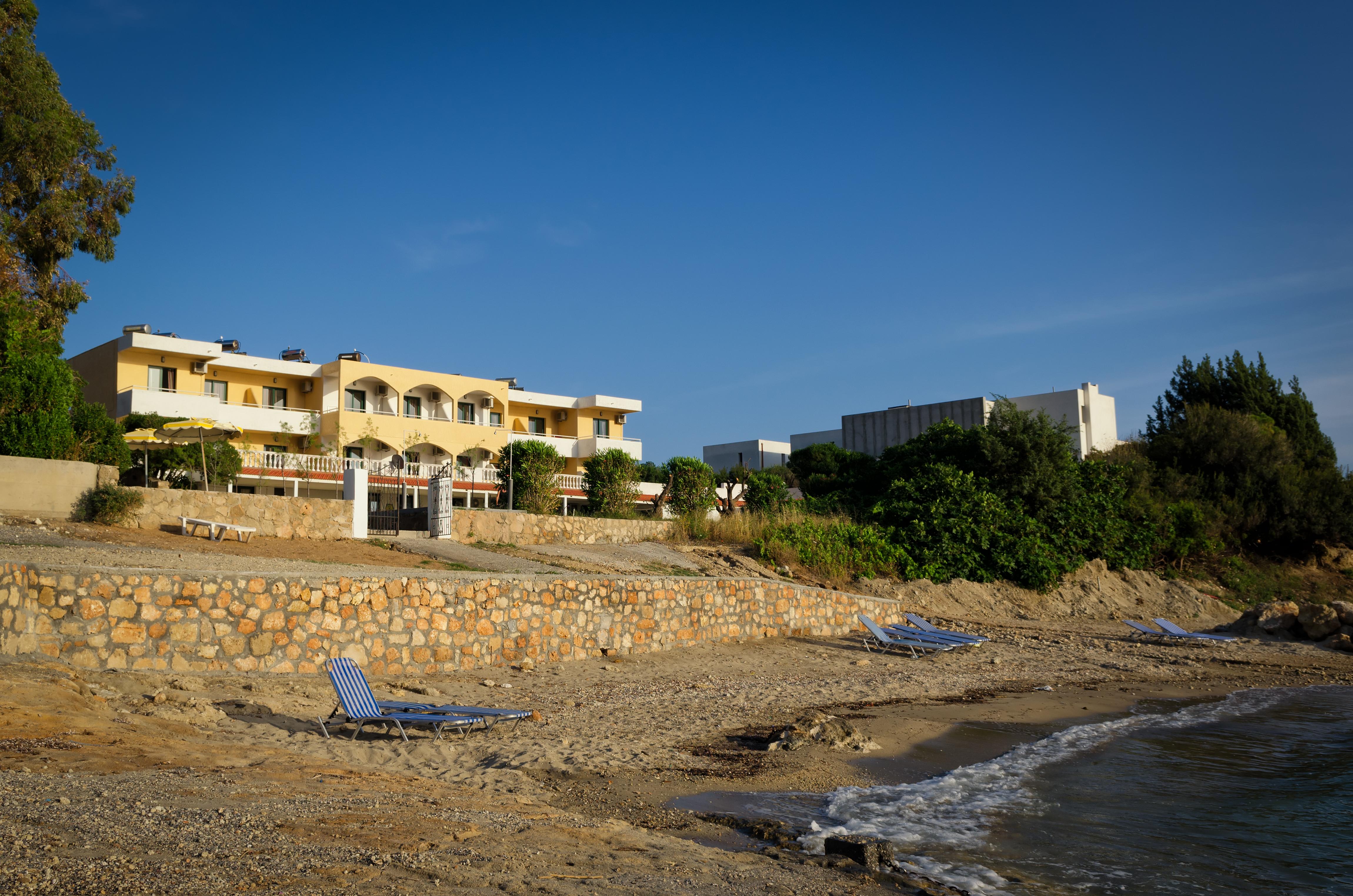 Anthi Maria Beach Apartments Pefki Eksteriør billede